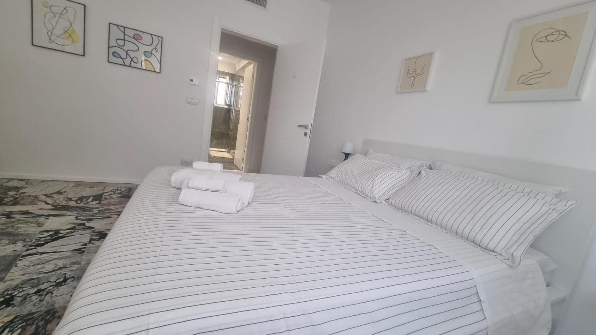 Repubblica Rooms Bari Luaran gambar